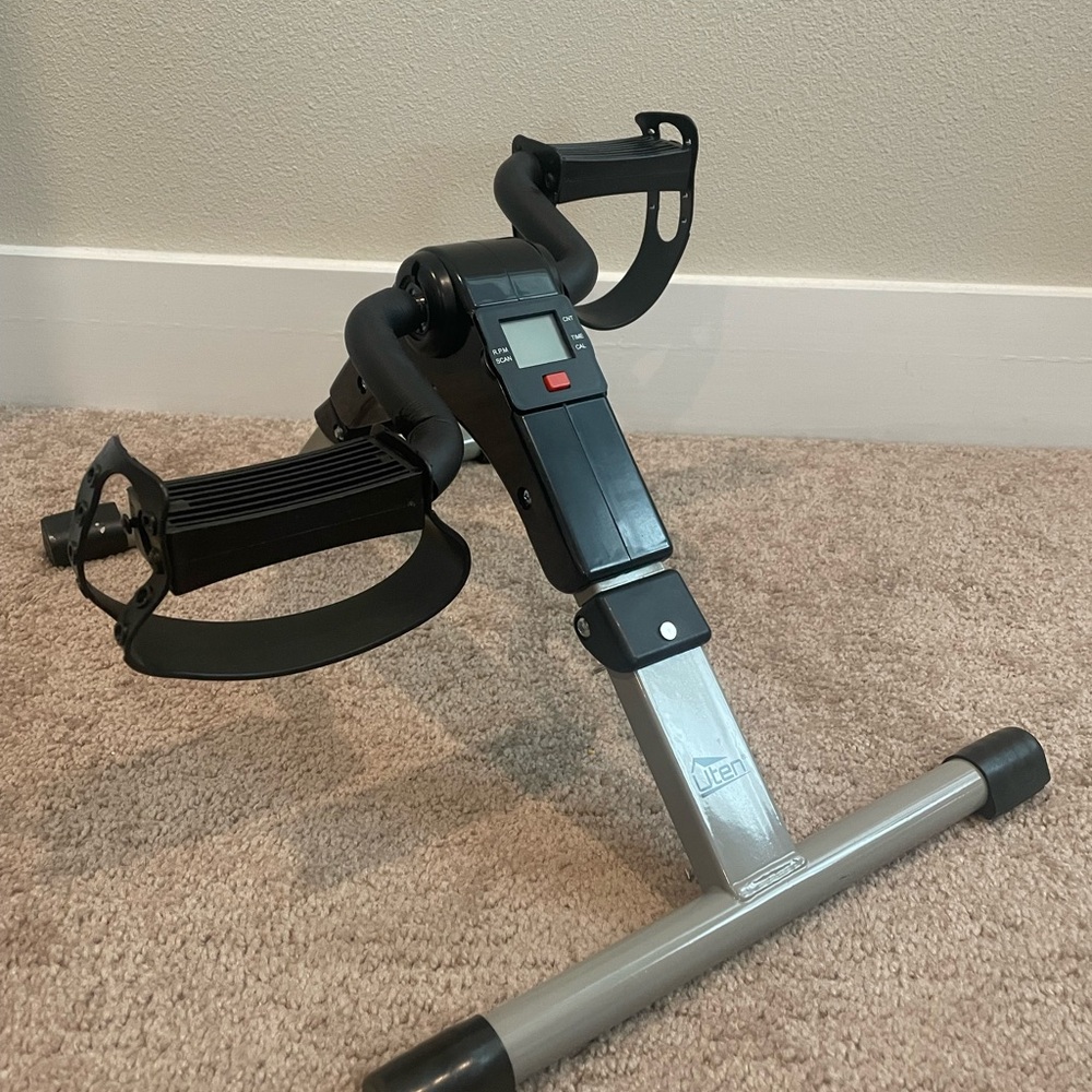 Folding Pedal Exerciser Under Desk Bike